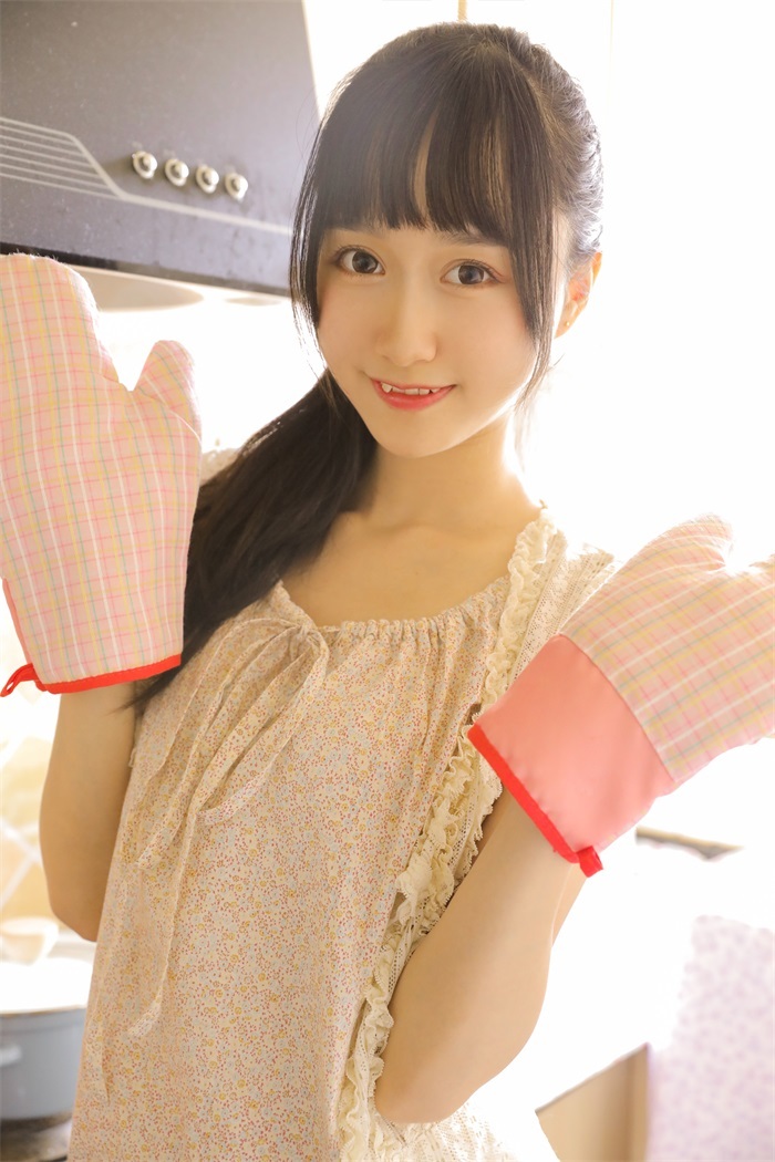 网荭Coser@木绵绵OwO – 绵相随 快乐小厨娘 [8P/24MB]插图