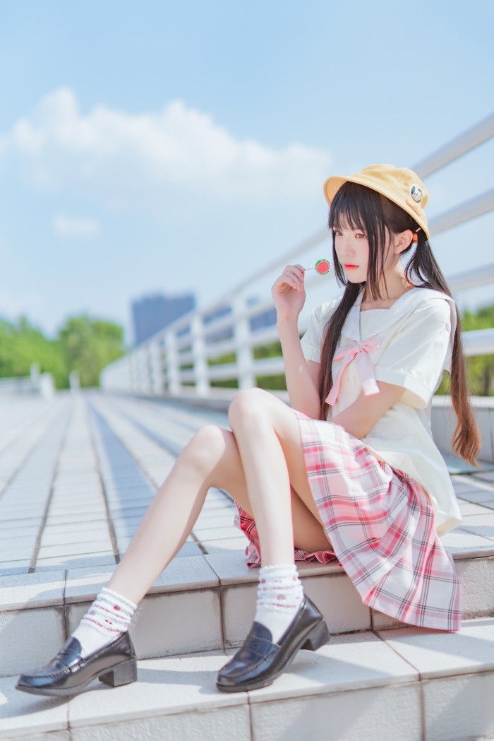 网荭Coser@桜桃喵 – 幼稚园放学了 [35P/490MB]插图2