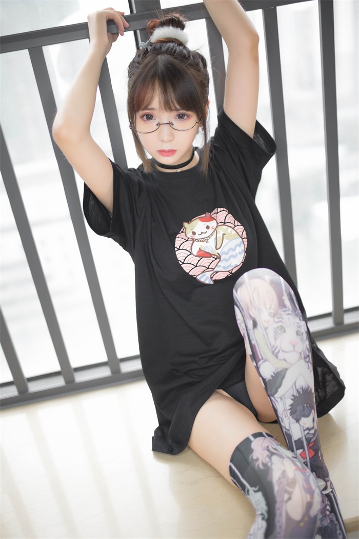 网荭Coser@疯猫ss -黑猫 [22P/80MB]插图1