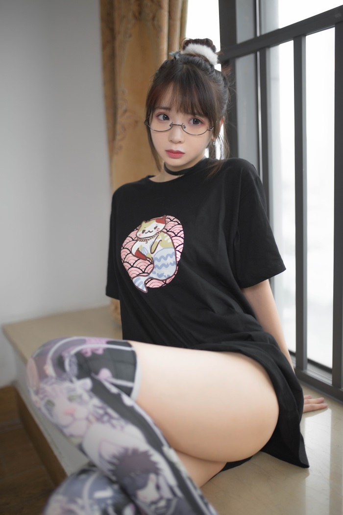 网荭Coser@疯猫ss -黑猫 [22P/80MB]插图