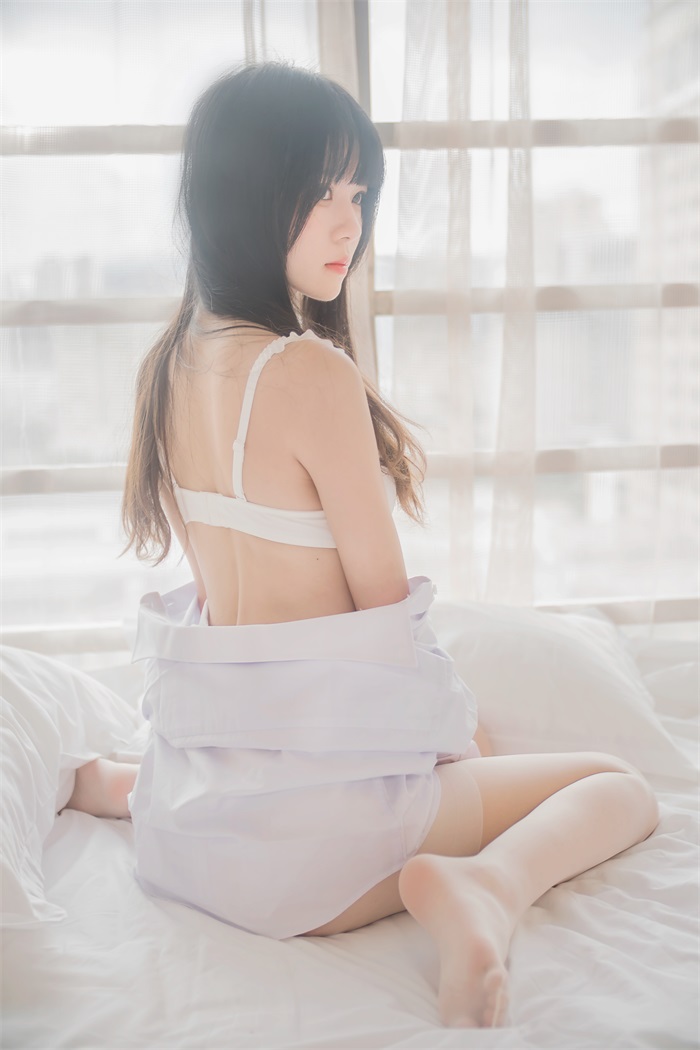 罗莉风COS 桜桃喵 – 白衬衫长发披肩 [49P/409MB]插图