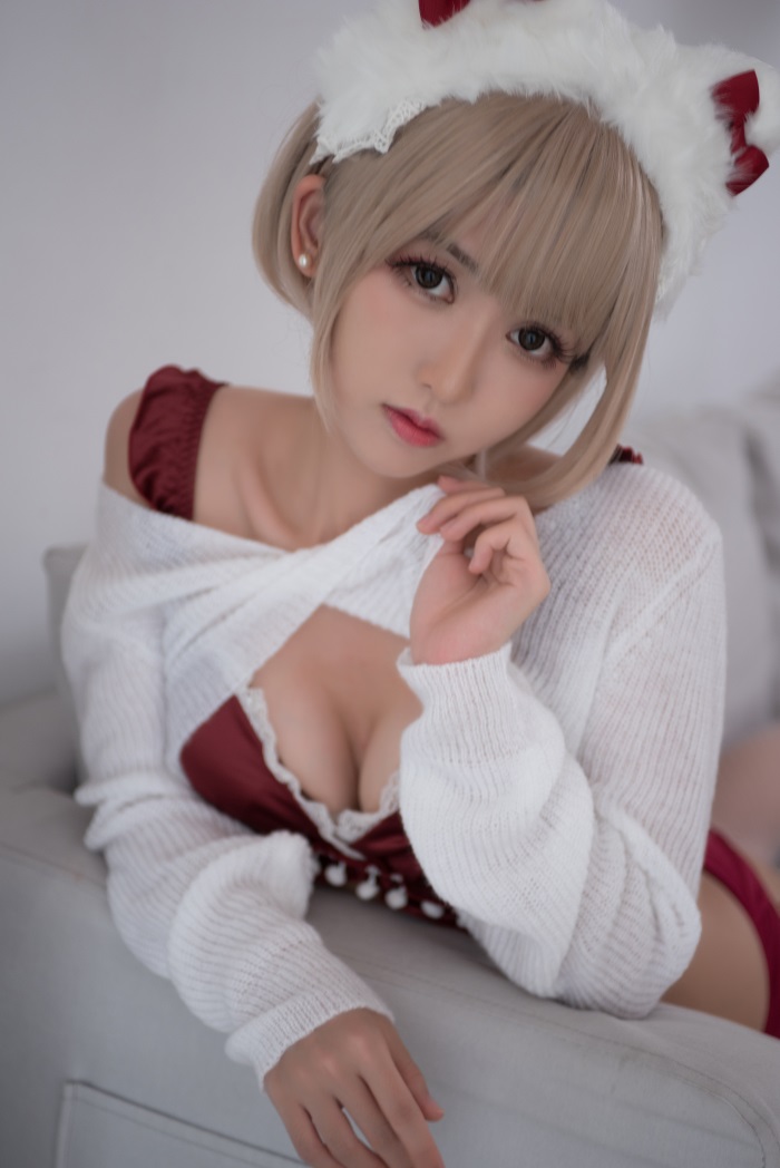 网荭Coser@鳗鱼霏儿 – 兽耳 圣诞白往袜 [18P/184MB]插图