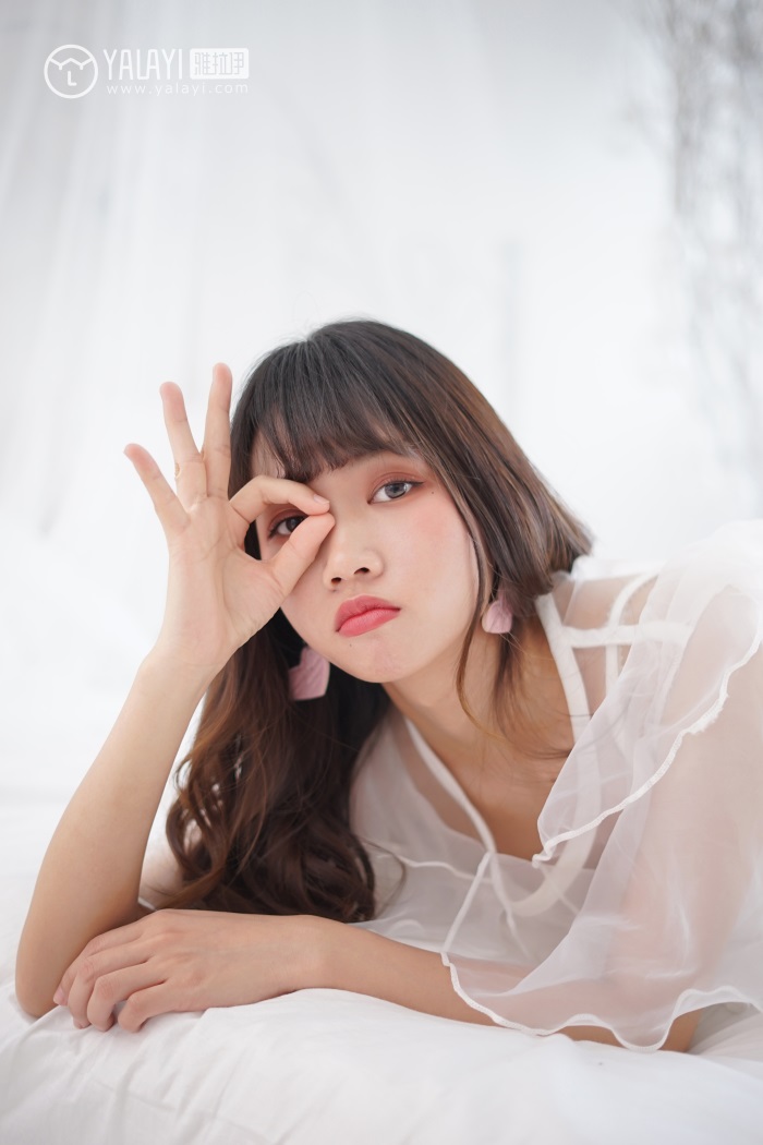 [YALAYI雅拉伊] 2018.05.25 No.001 恋上你的床 公主小兔子 [45P/279MB]插图